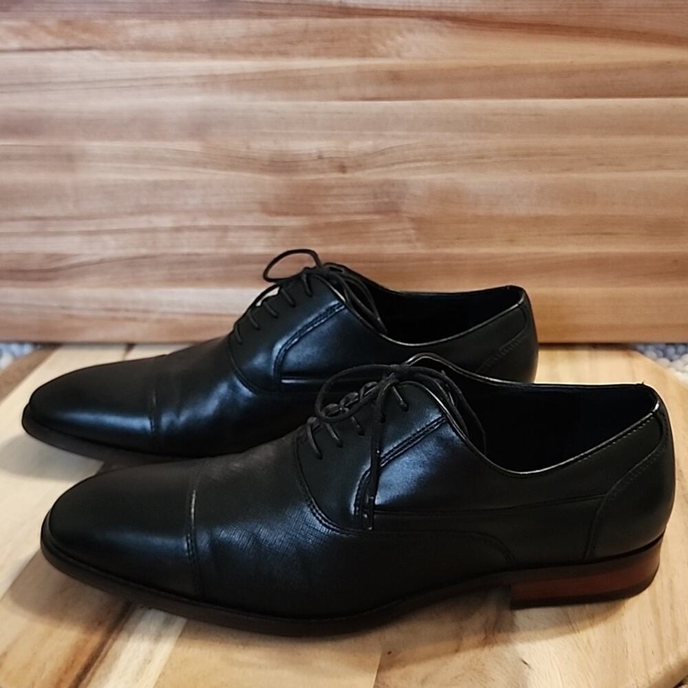 STEVE MADDEN BLACK LEATHER OXFORDS LACE-UP MENS SIZE 10.5 GUC